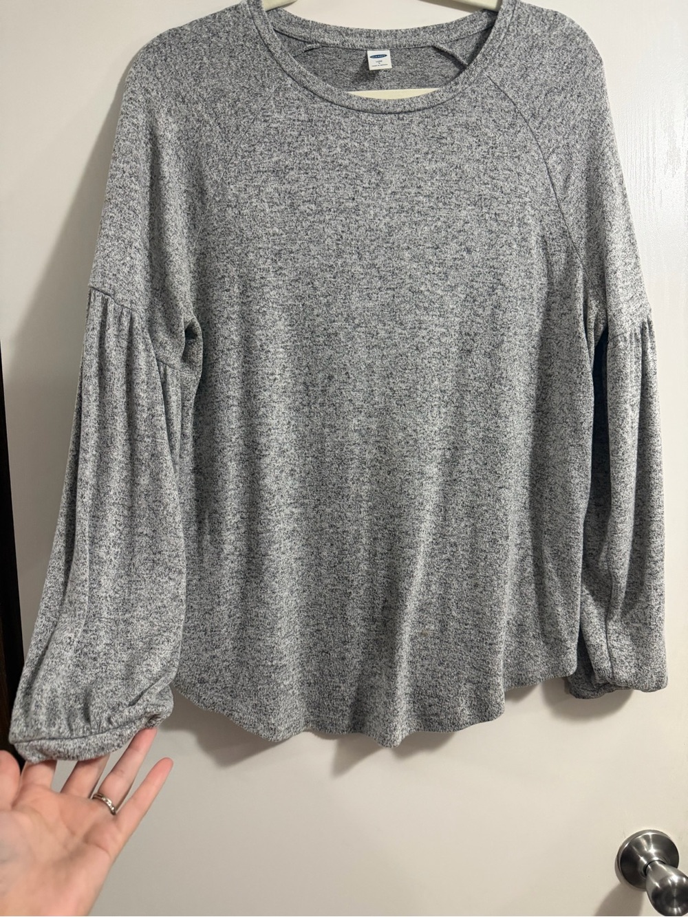 Old Navy Heather Gray Long-Sleeve Pullover with Gathered Sleeves